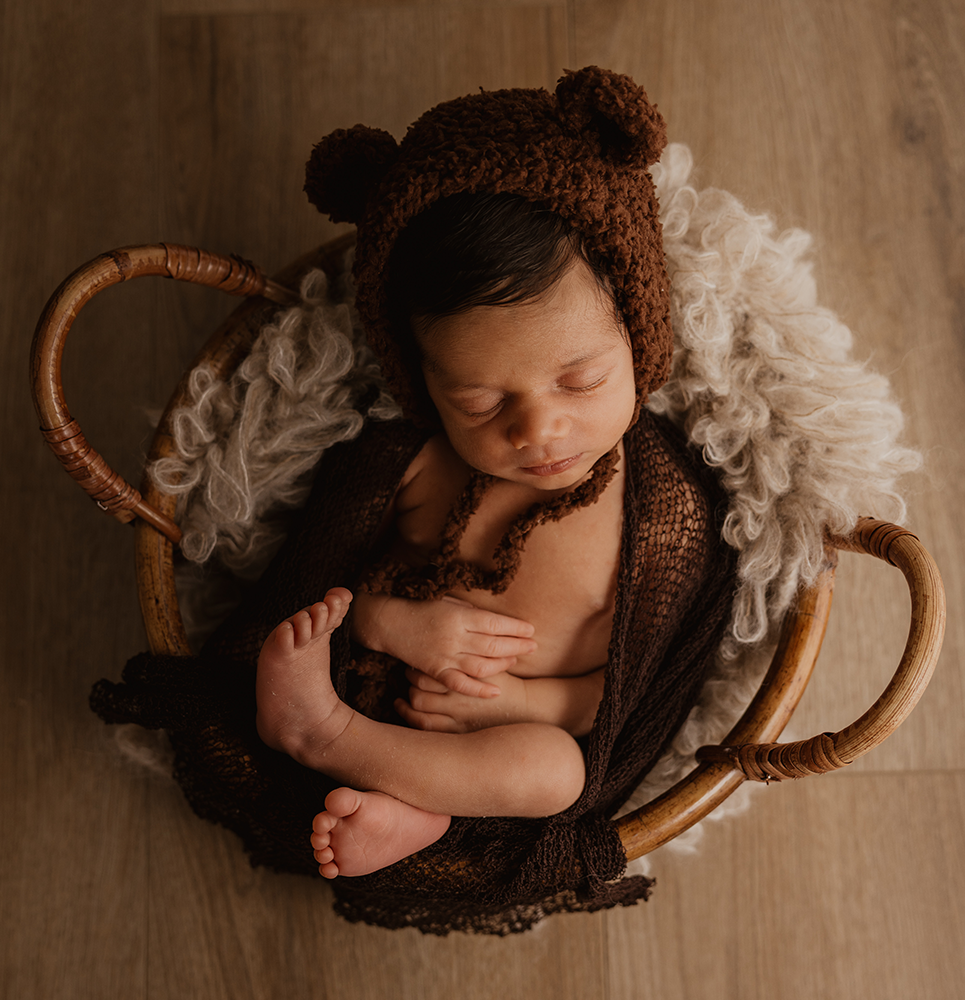 newborn shoot Drenthe foto van baby laten maken